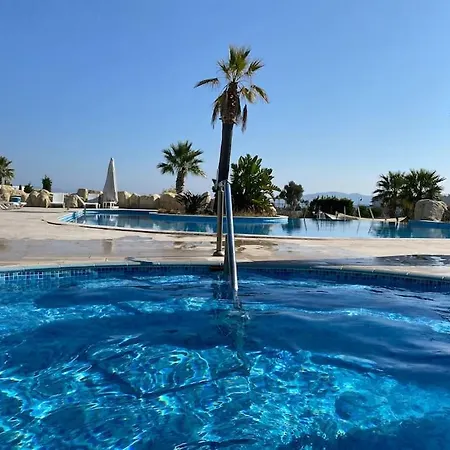 Sea View Duplex Apartment Horizon Sky Resort *