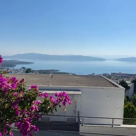 Sea View Duplex Apartment Horizon Sky Resort